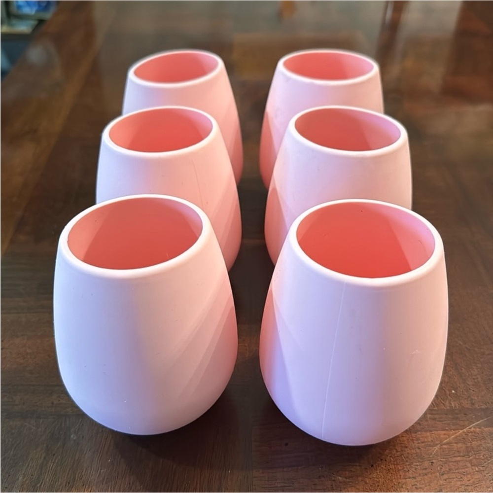 Set of 6 Pink Silicone Wine Glasses by Odeme